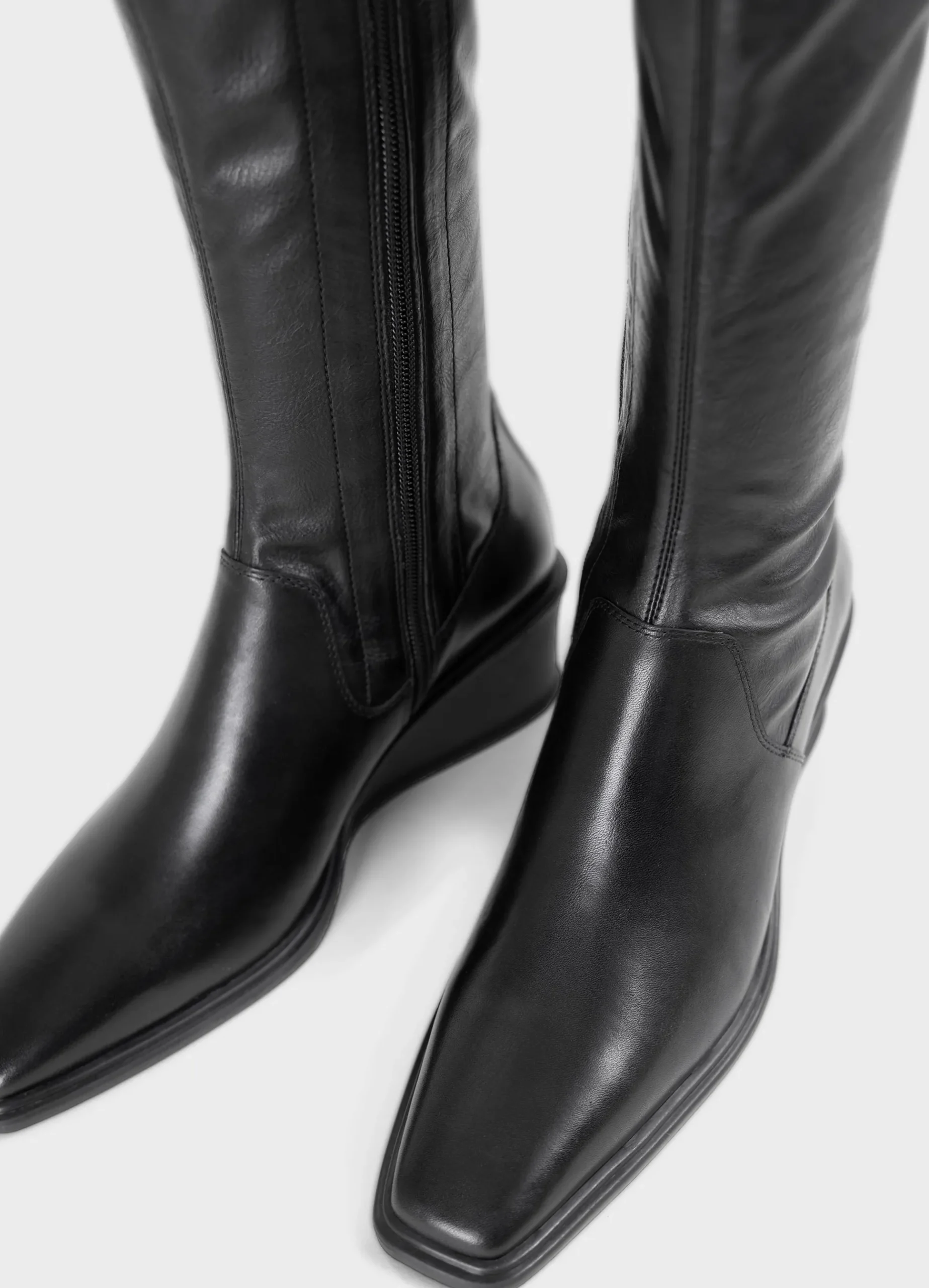 AINO TALL BOOTS