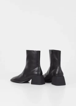 ANSIE BOOTS