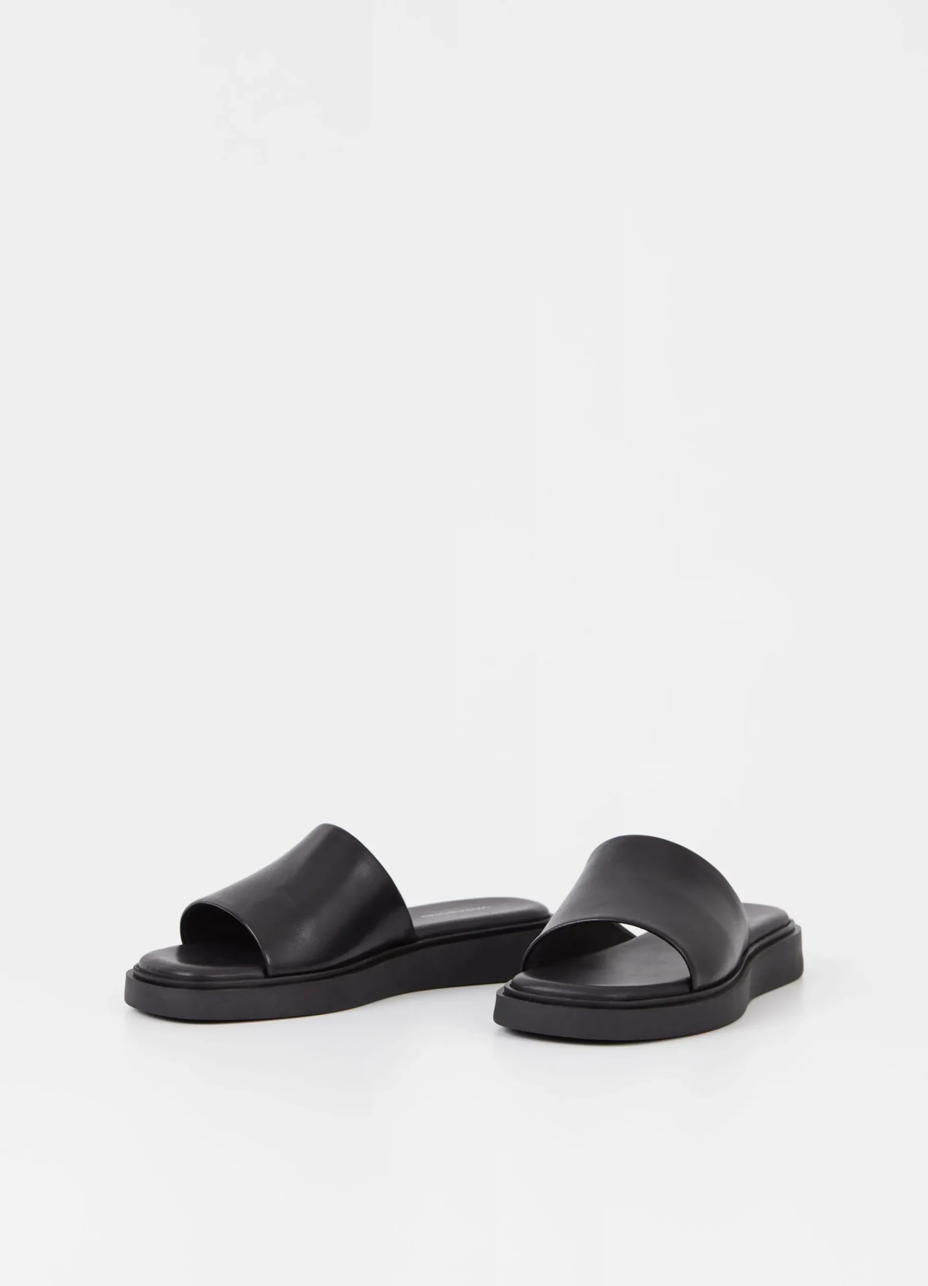 CONNIE SANDALS