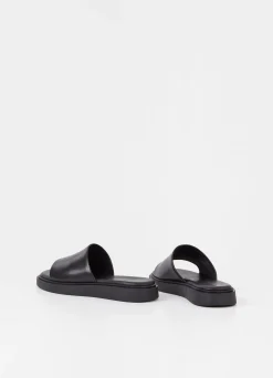 CONNIE SANDALS