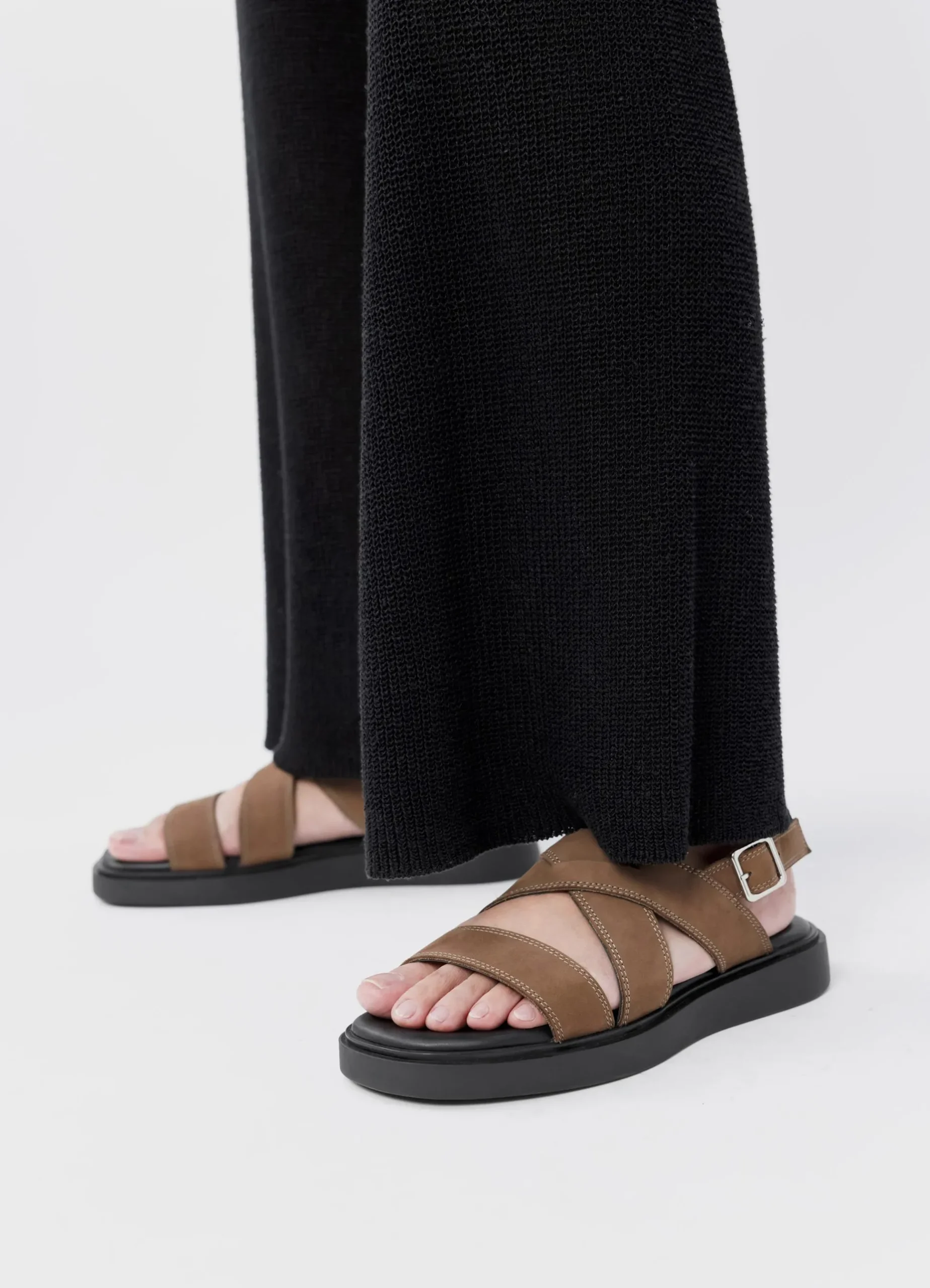 CONNIE SANDALS