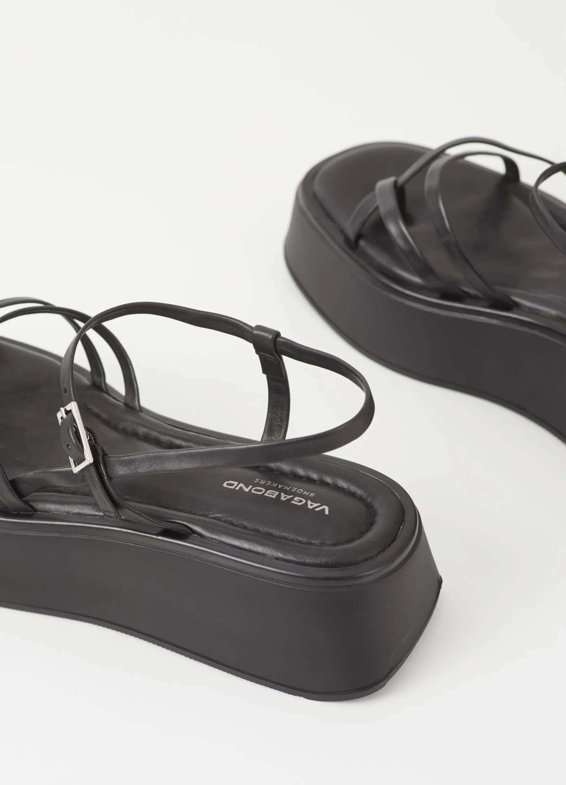 COURTNEY SANDALS