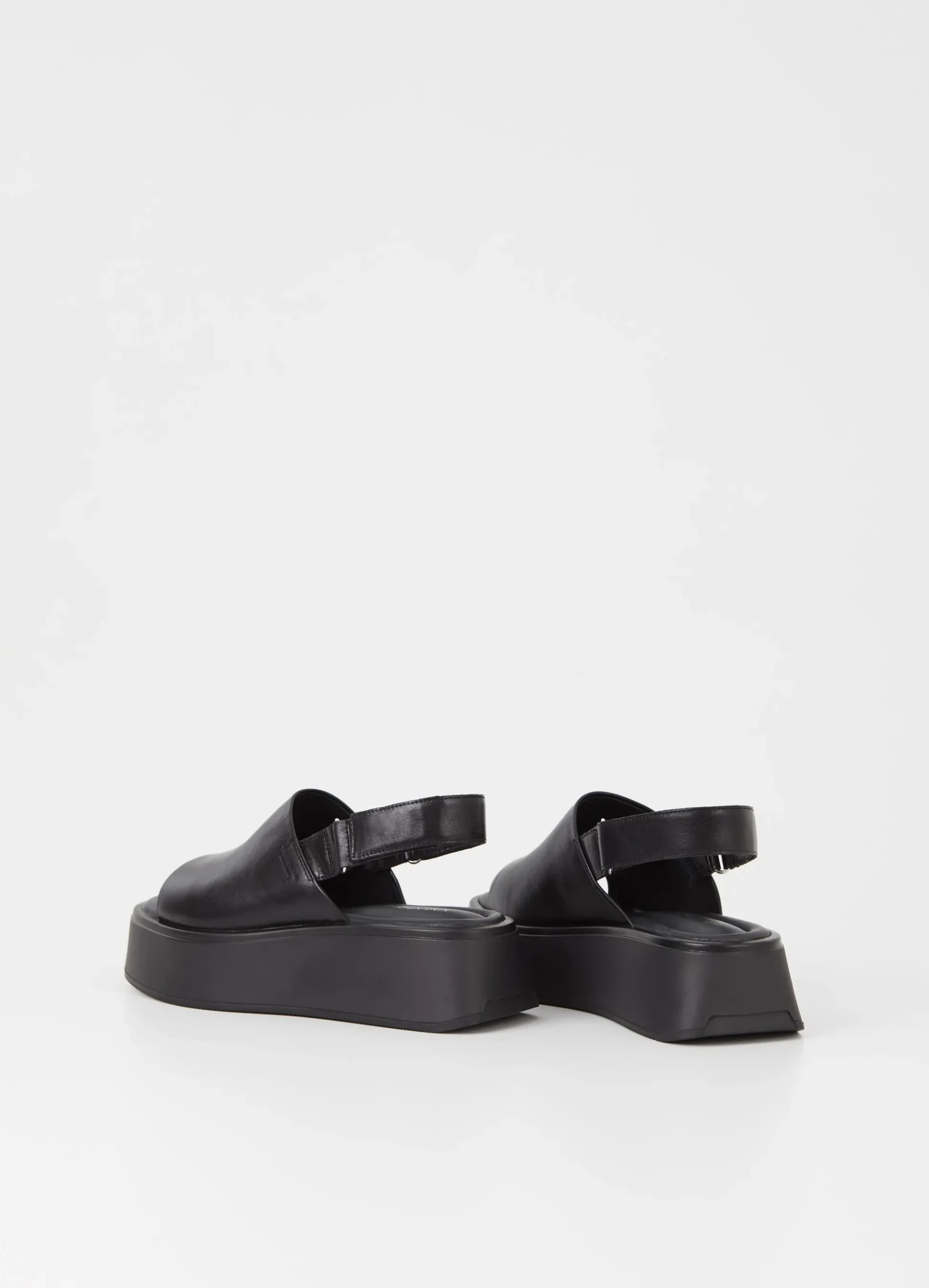 COURTNEY SANDALS