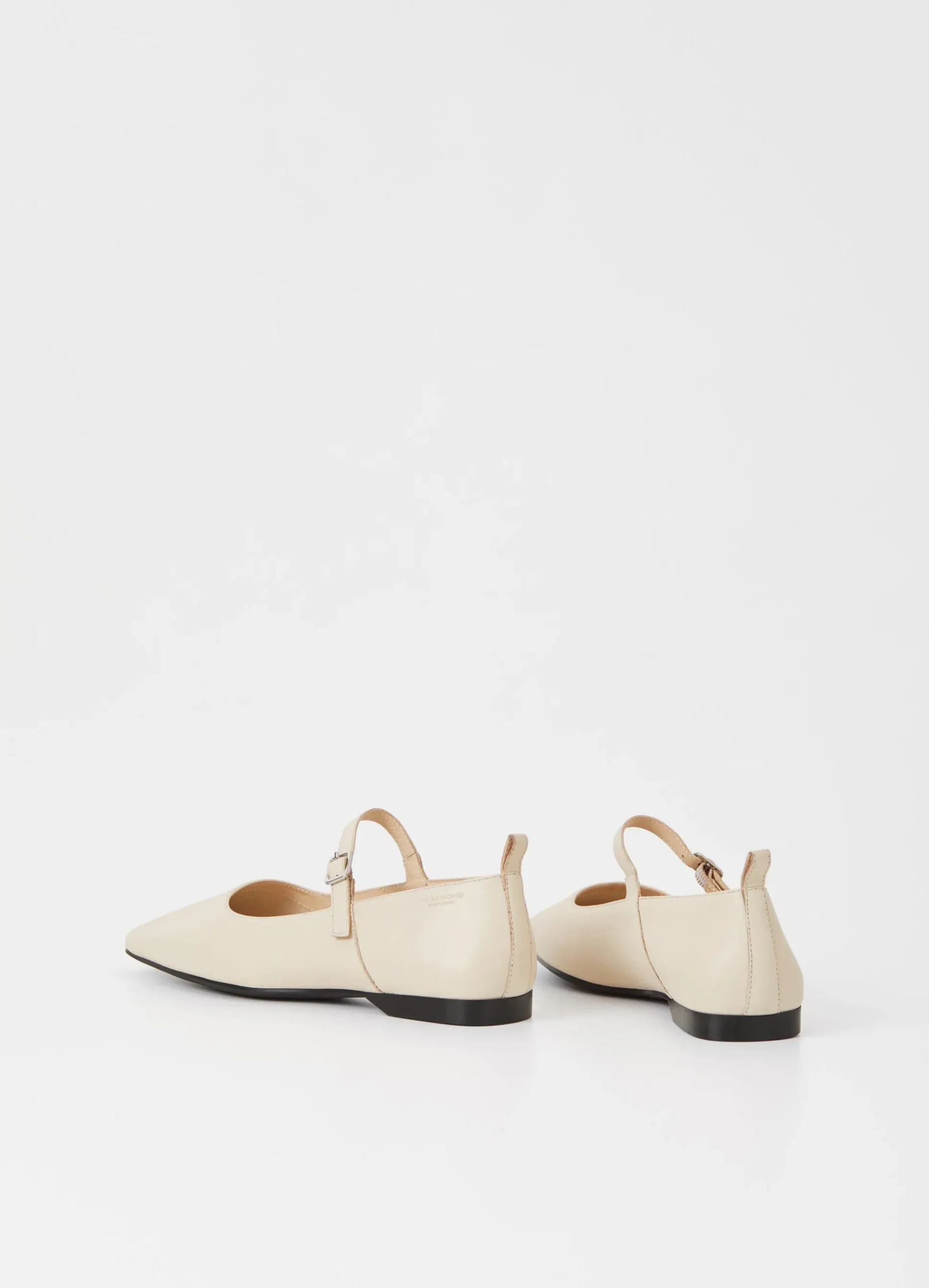 DELIA SHOES