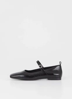 DELIA SHOES