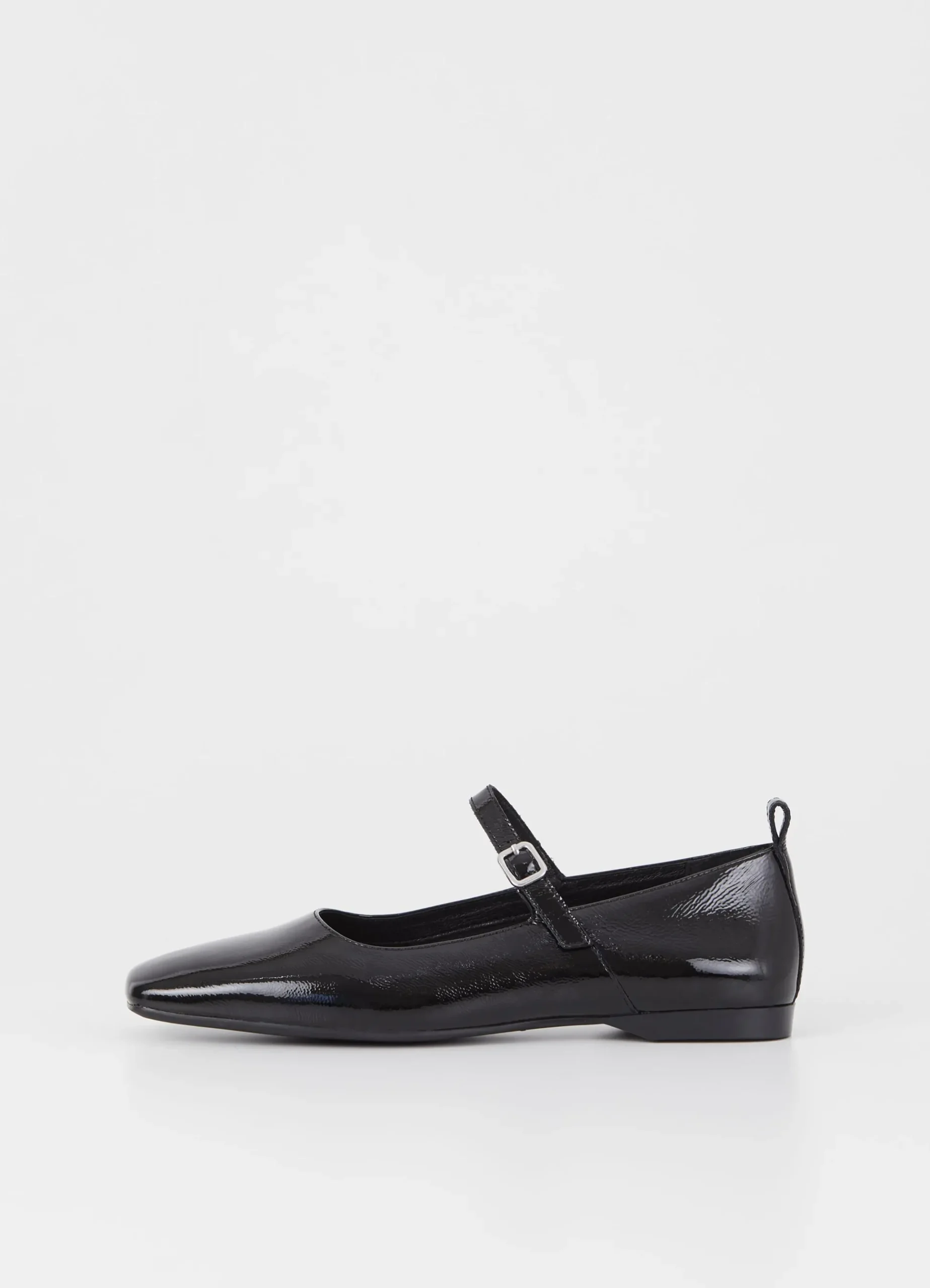 DELIA SHOES