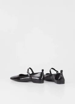 DELIA SHOES