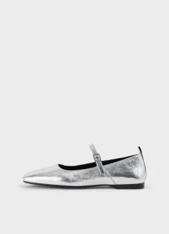 DELIA SHOES