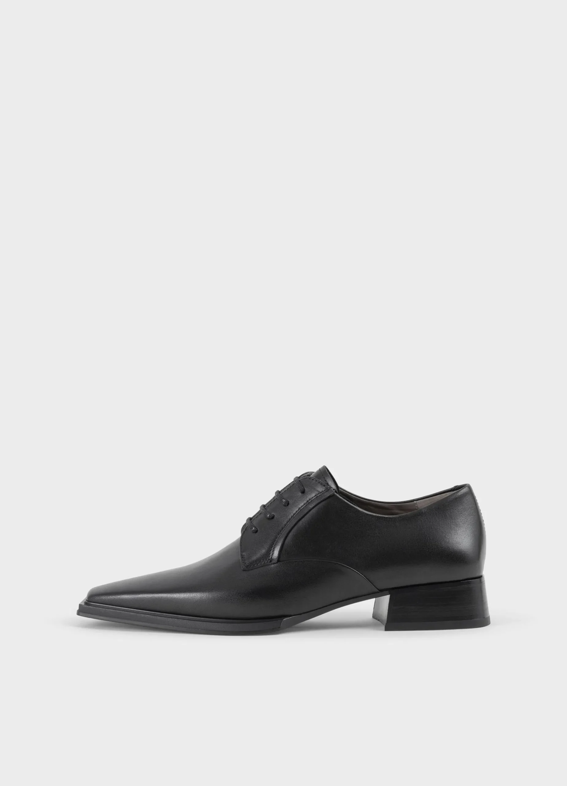 EIDA SHOES