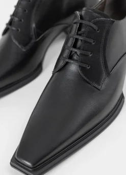 EIDA SHOES