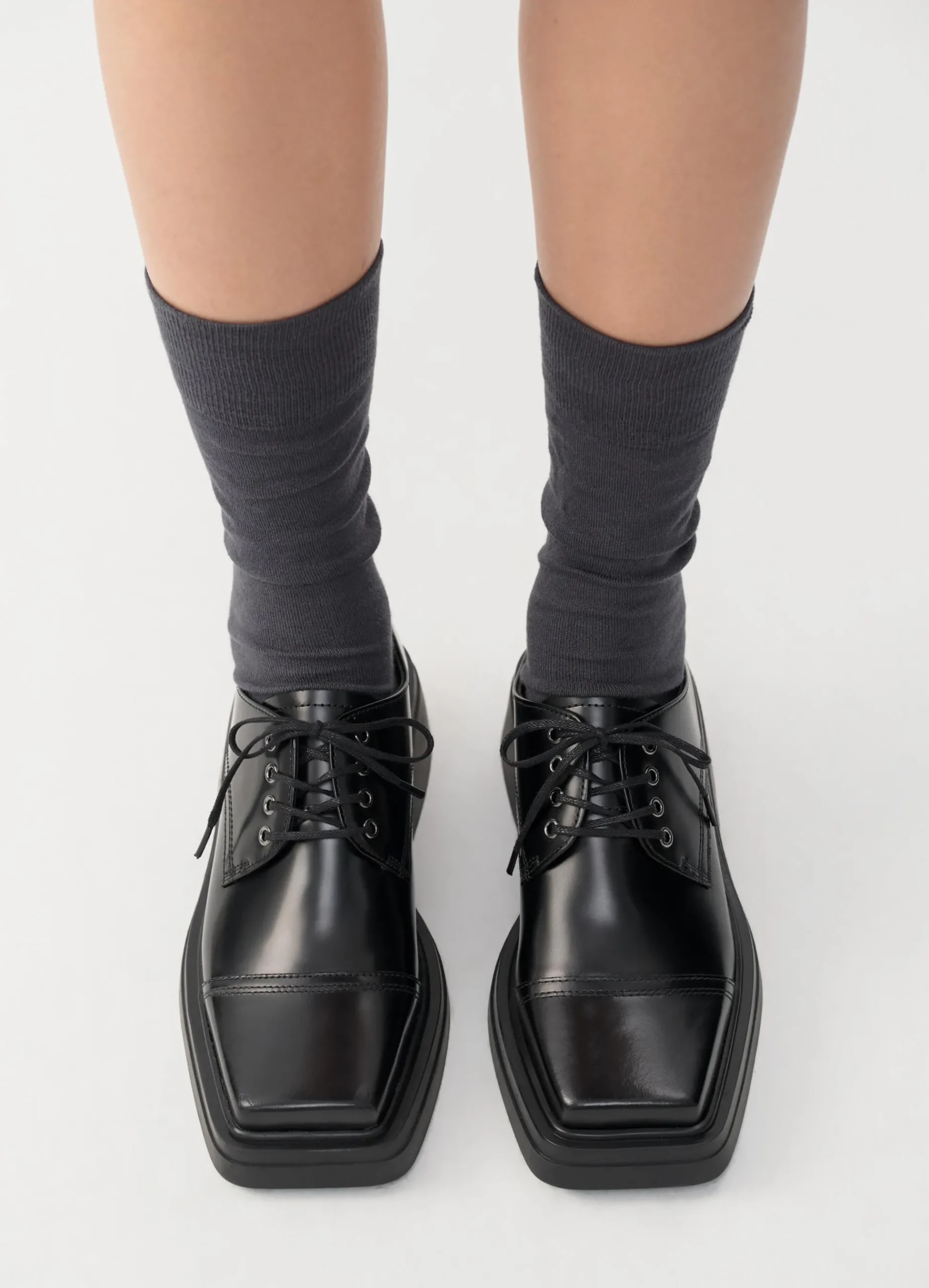EYRA SHOES