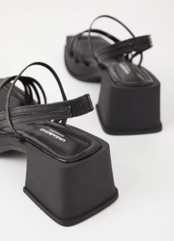 HENNIE SANDALS