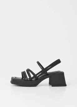 HENNIE SANDALS