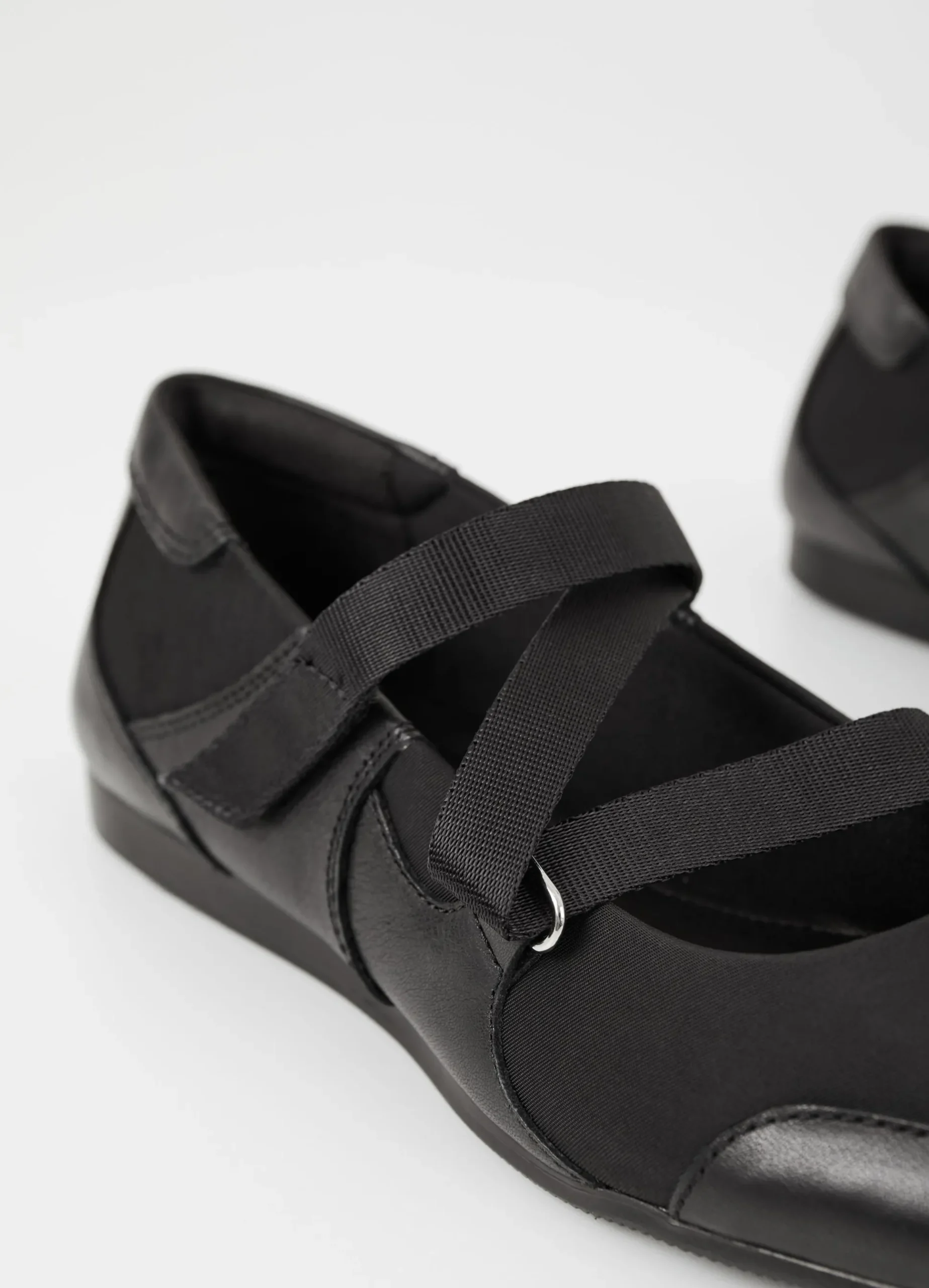 HILLARY SHOES