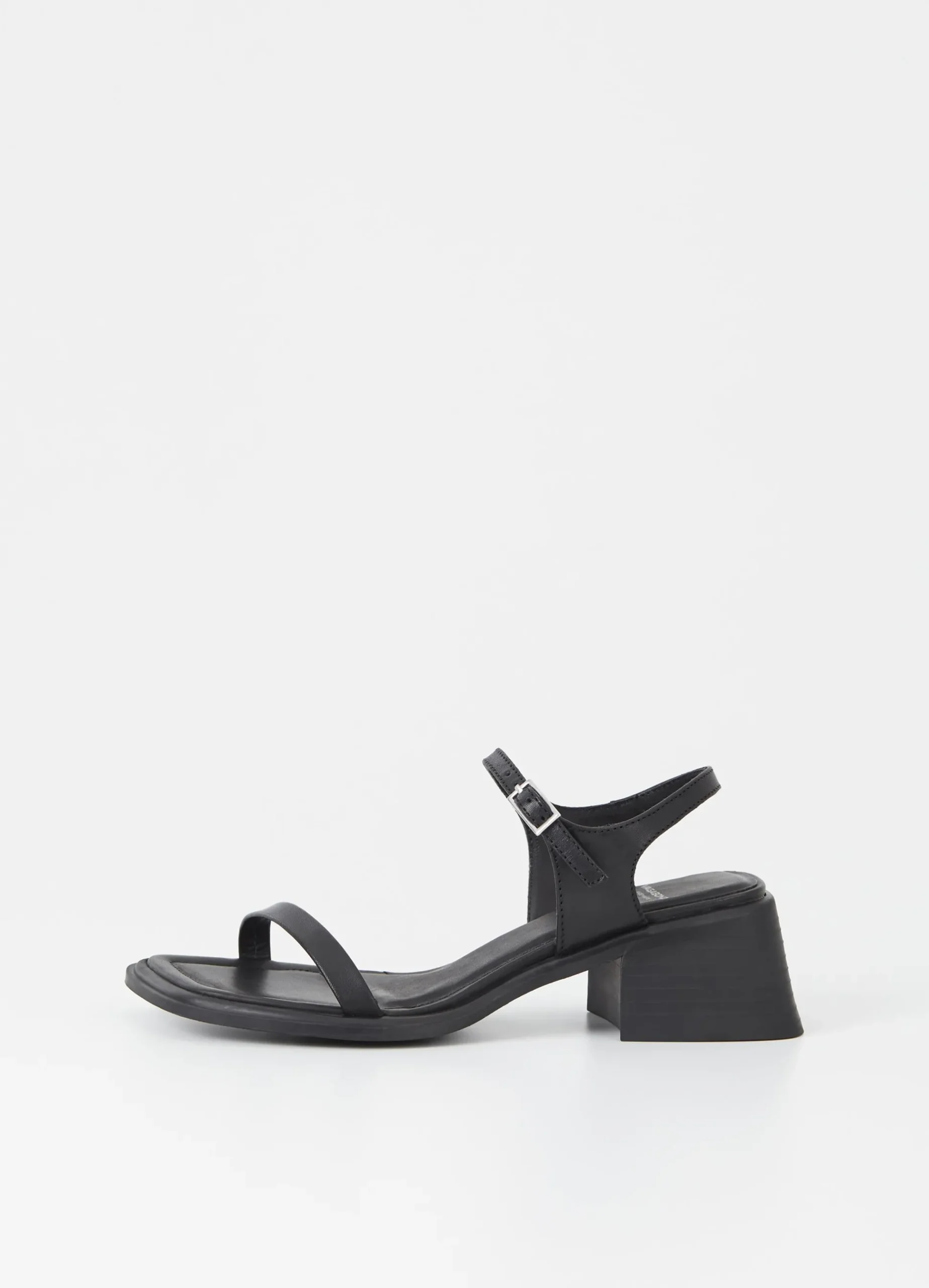 INES SANDALS