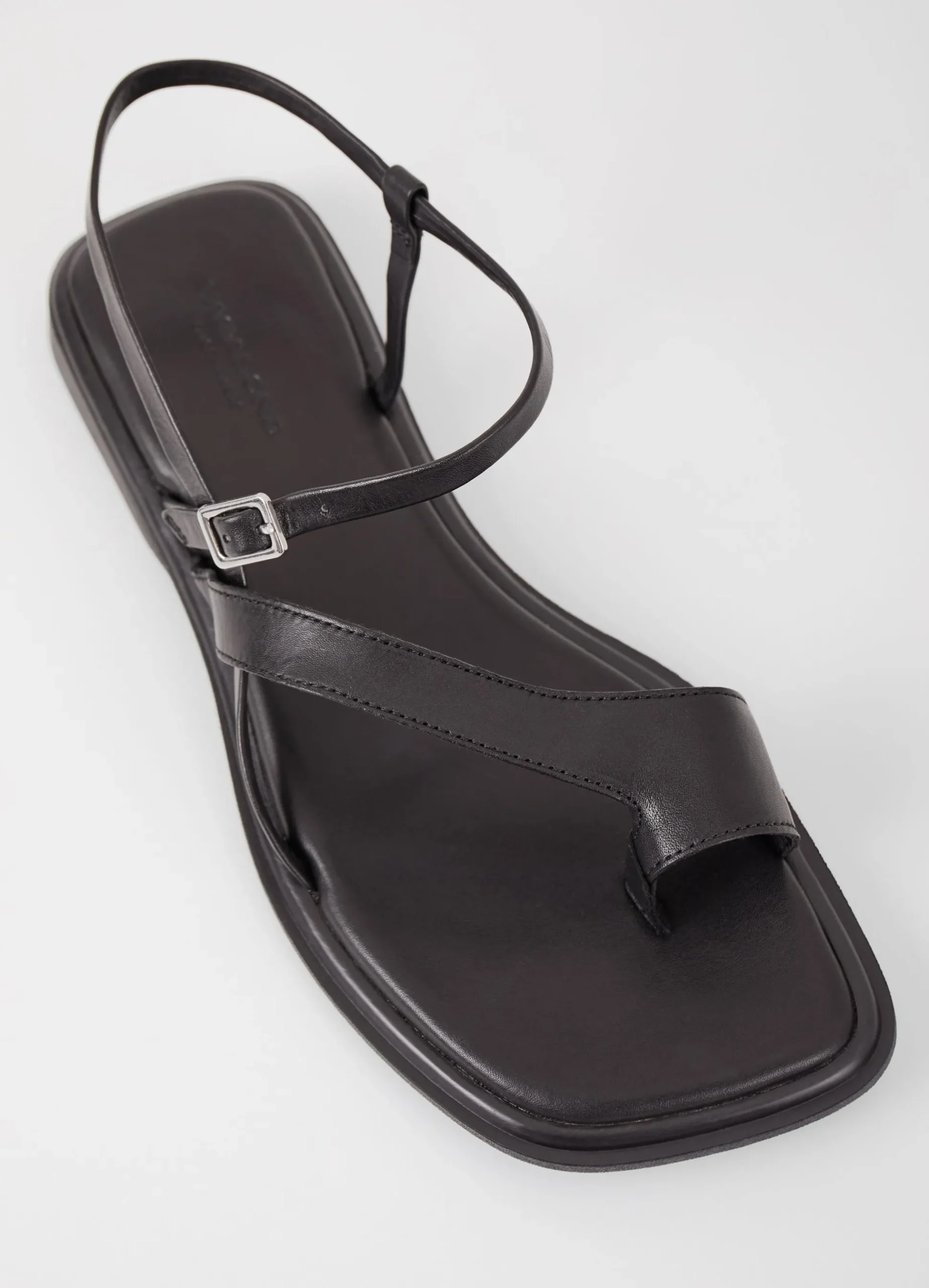 IZZY SANDALS