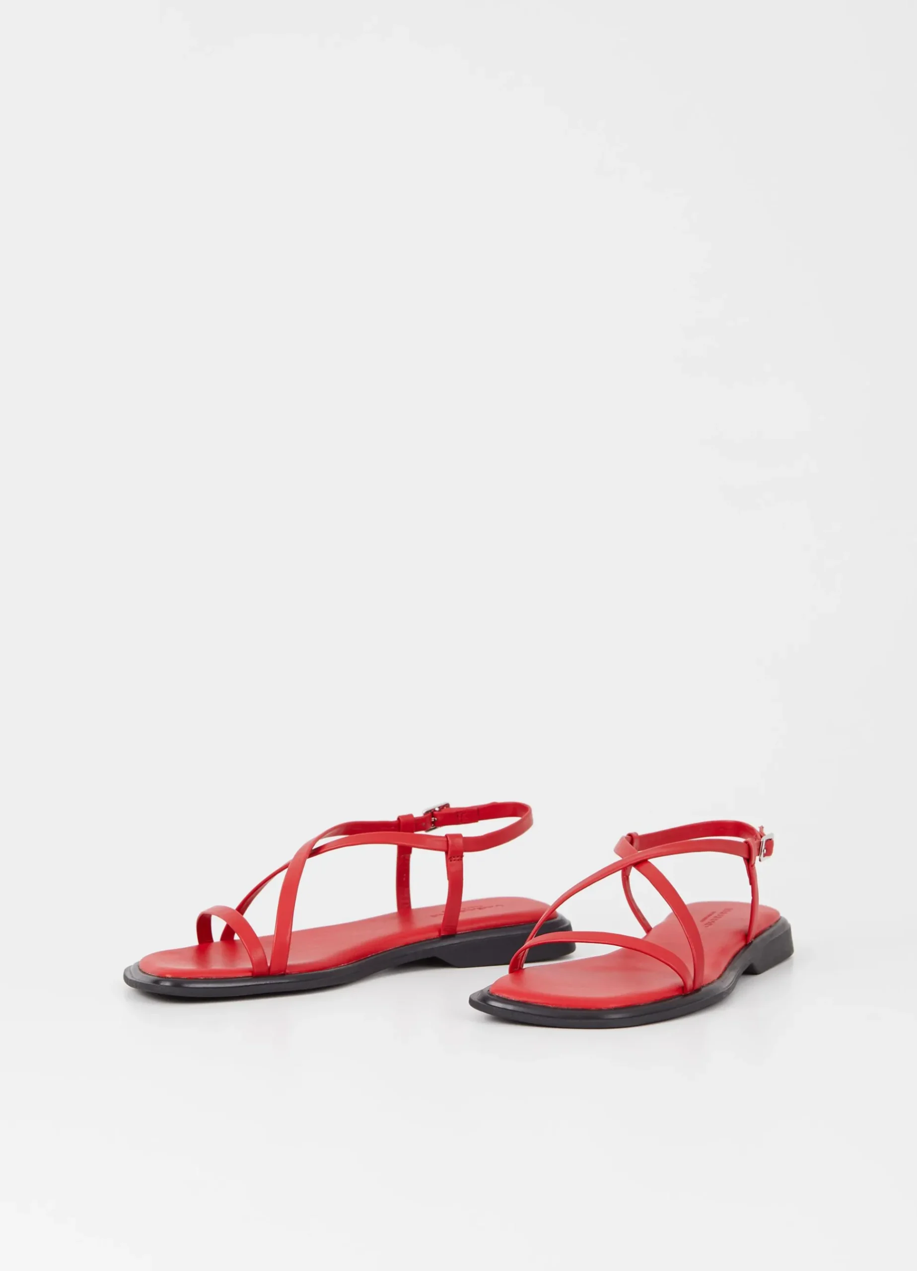 IZZY SANDALS