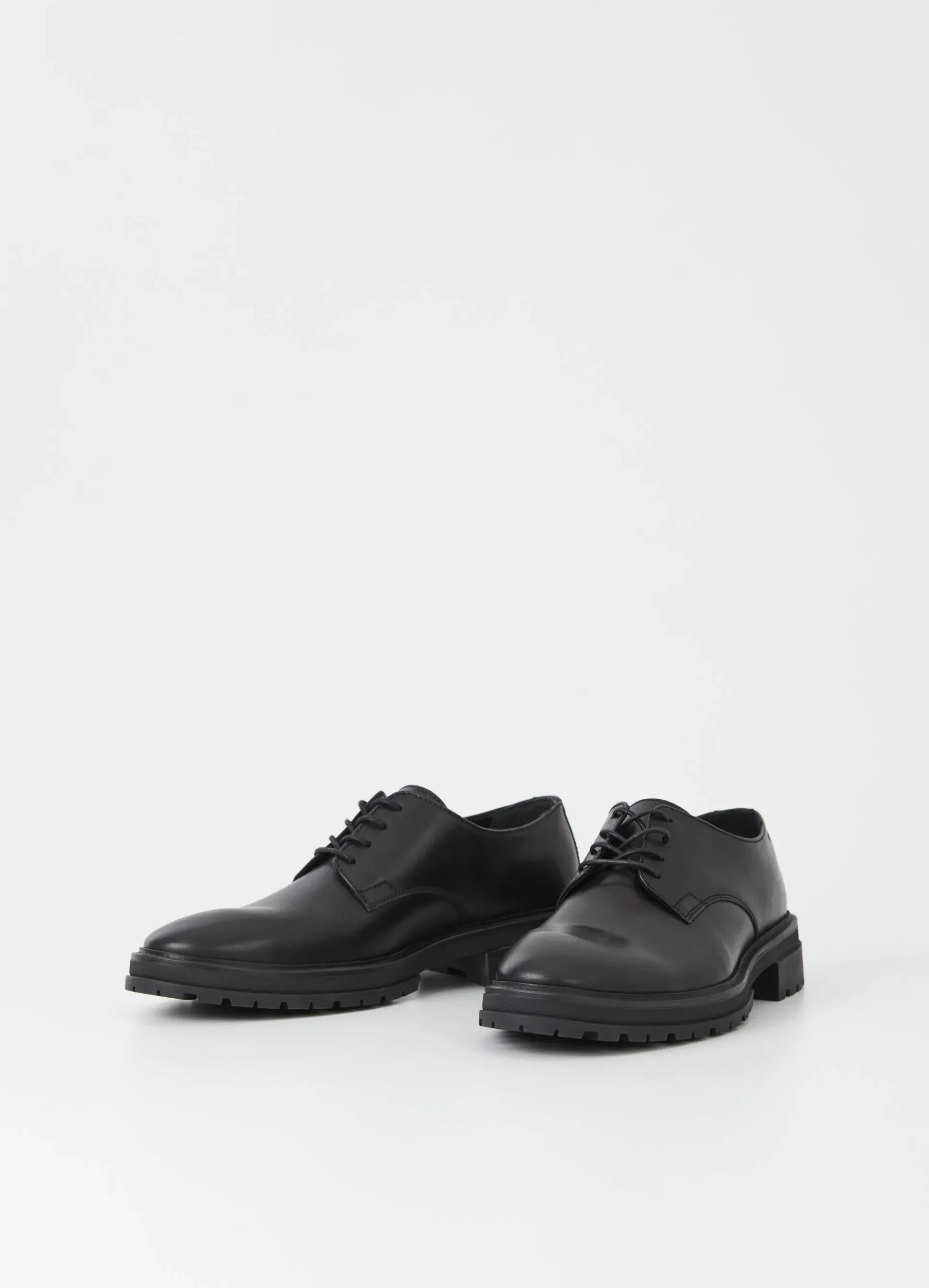 JOHNNY 2.0 SHOES
