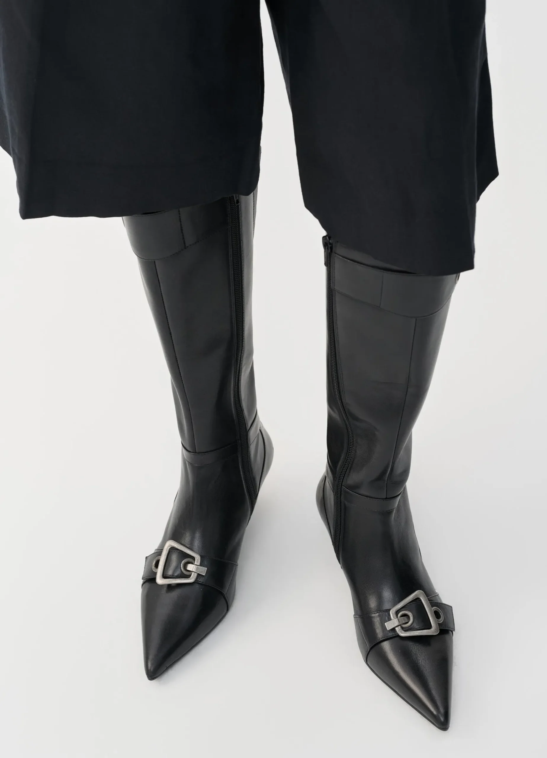 LYKKE TALL BOOTS
