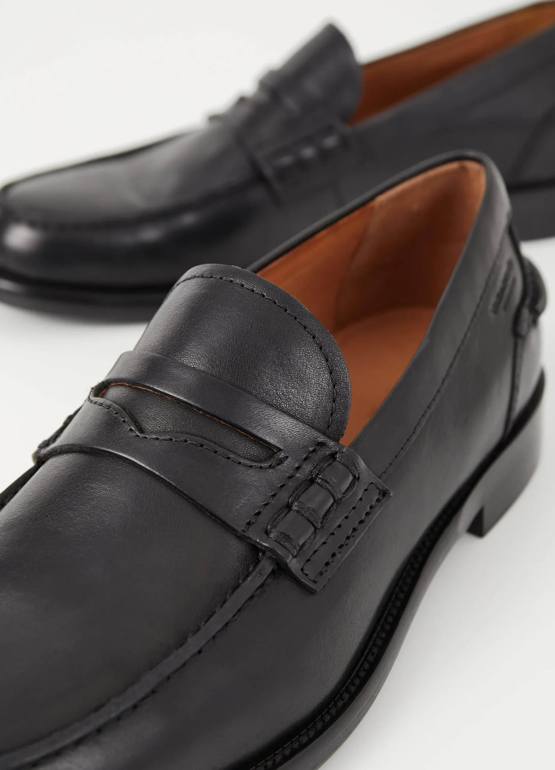 STEVEN LOAFER