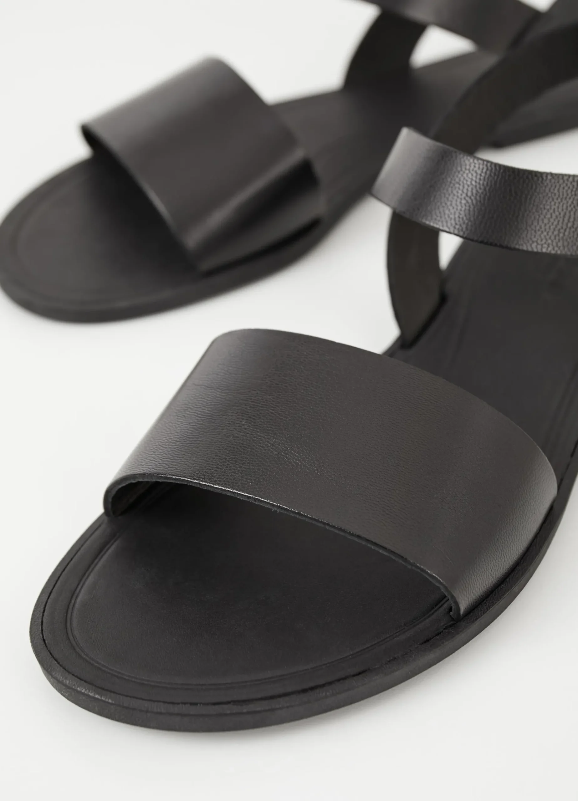TIA 2.0 SANDALS