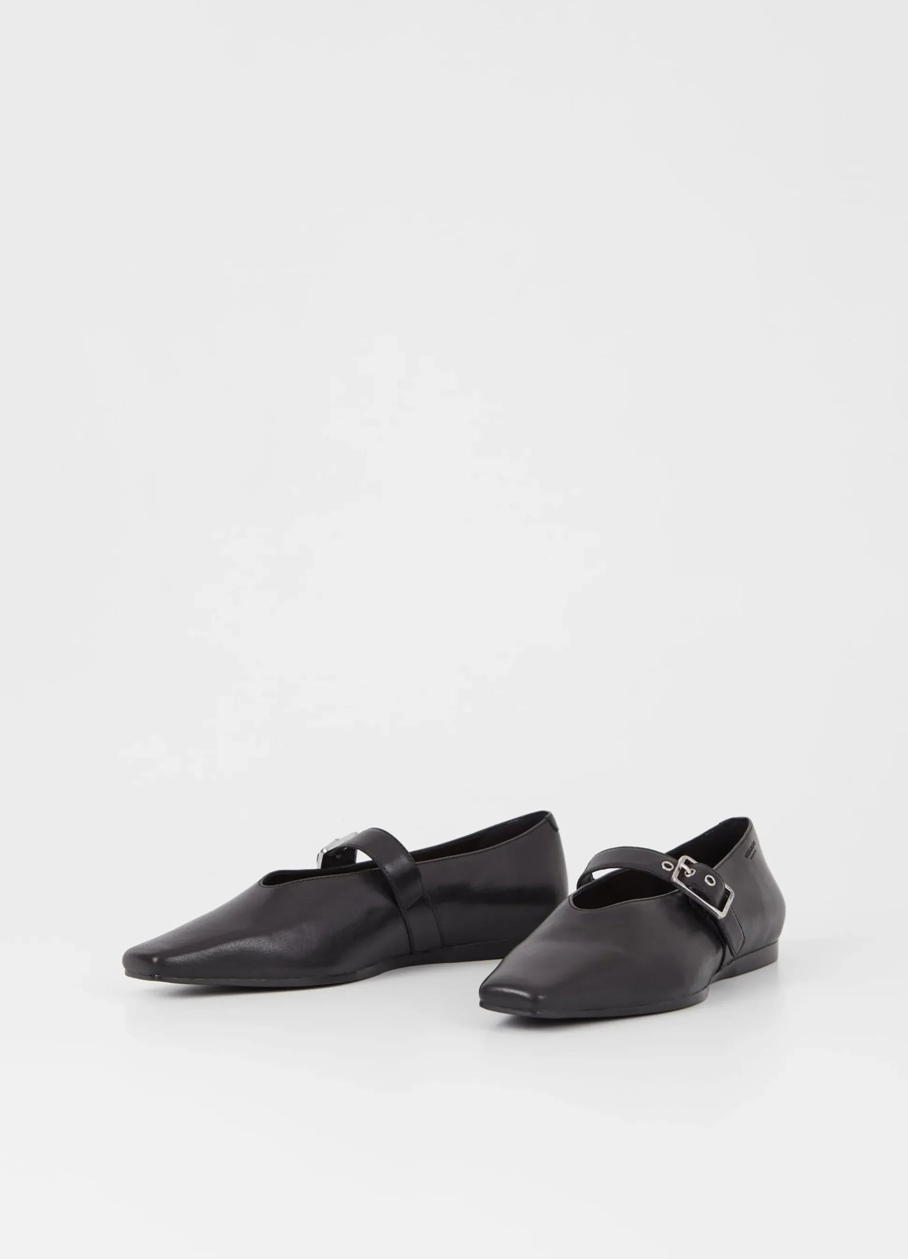 WIOLETTA SHOES
