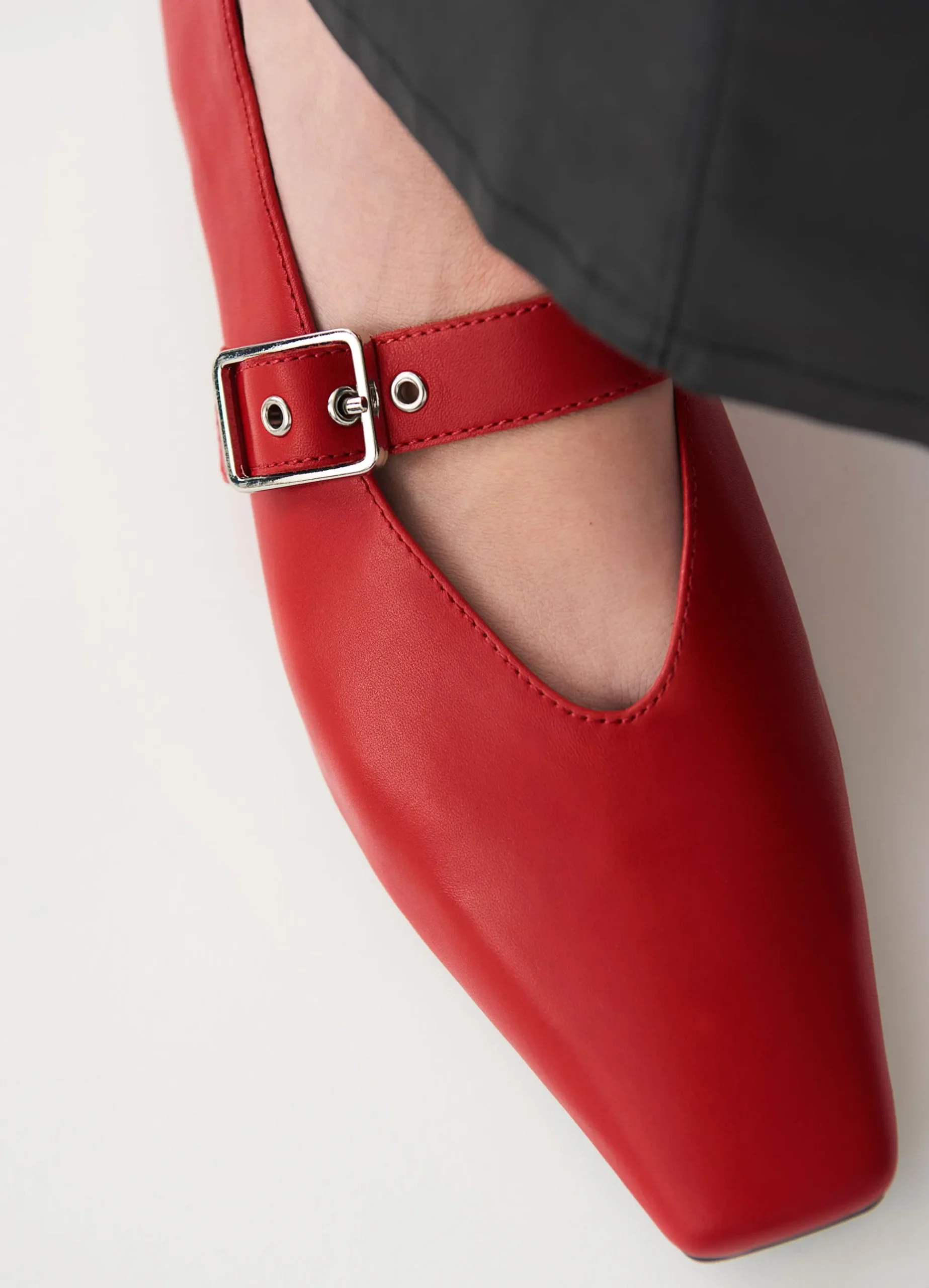 WIOLETTA SHOES